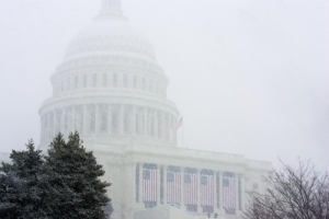 capitol-in-snowstorm
